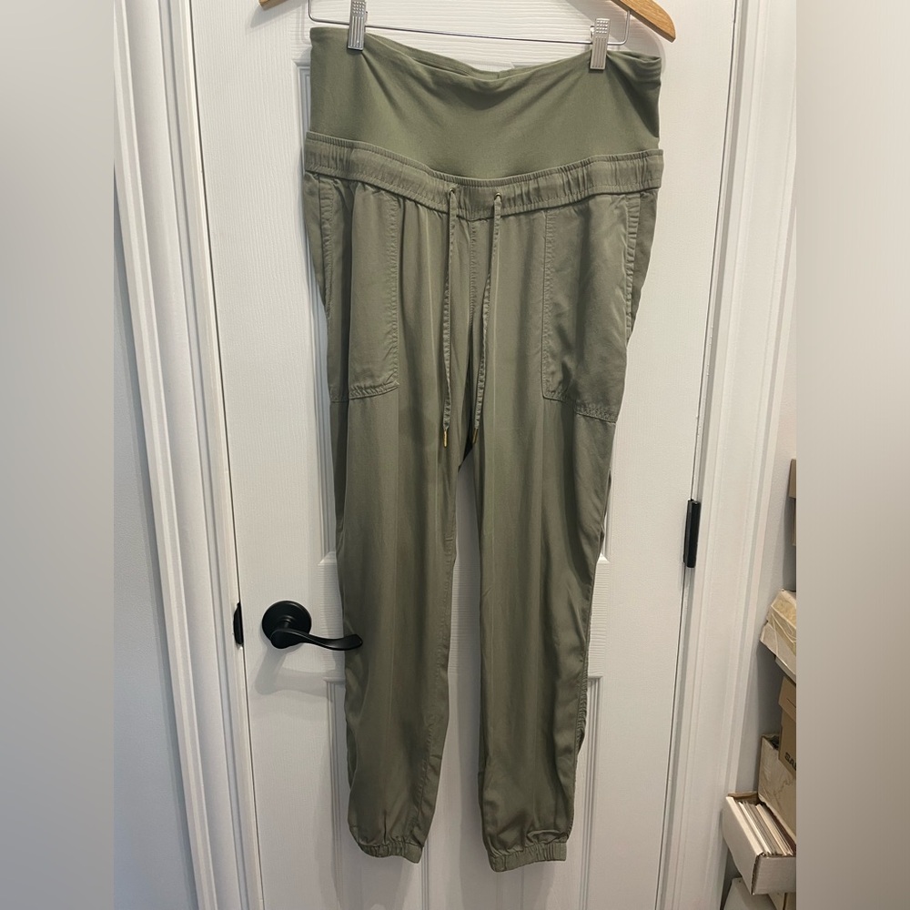 H&M Mama Maternity Women’s Olive Green Cargo Jogger Utility Pants Medium